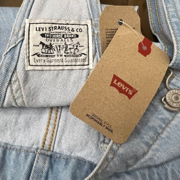Levi's Vintage-Style Denim Overalls Light Wash in Stone Shadow L/XL - Picture 7 of 9